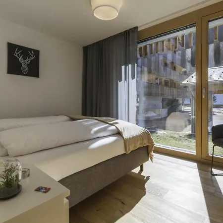 Montela Haus D * Saas-Grund